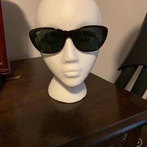 Ray ban sunglasses